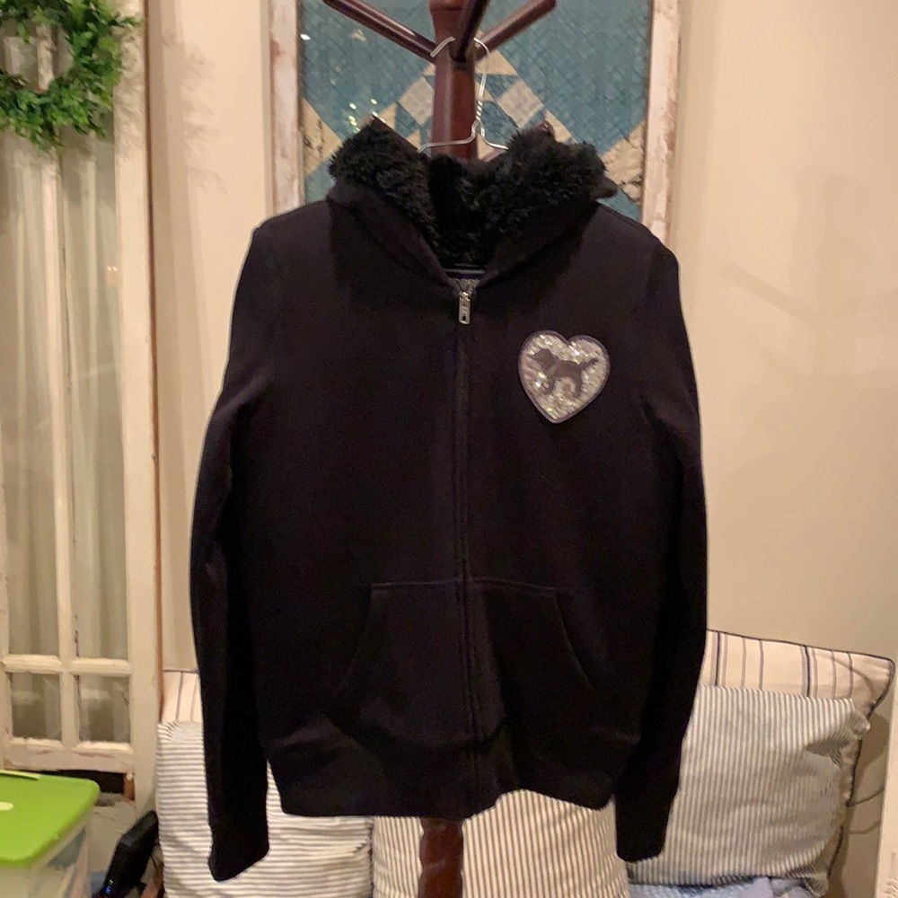 Victoria Secret hoodie, like new, no rips, tears or stains.